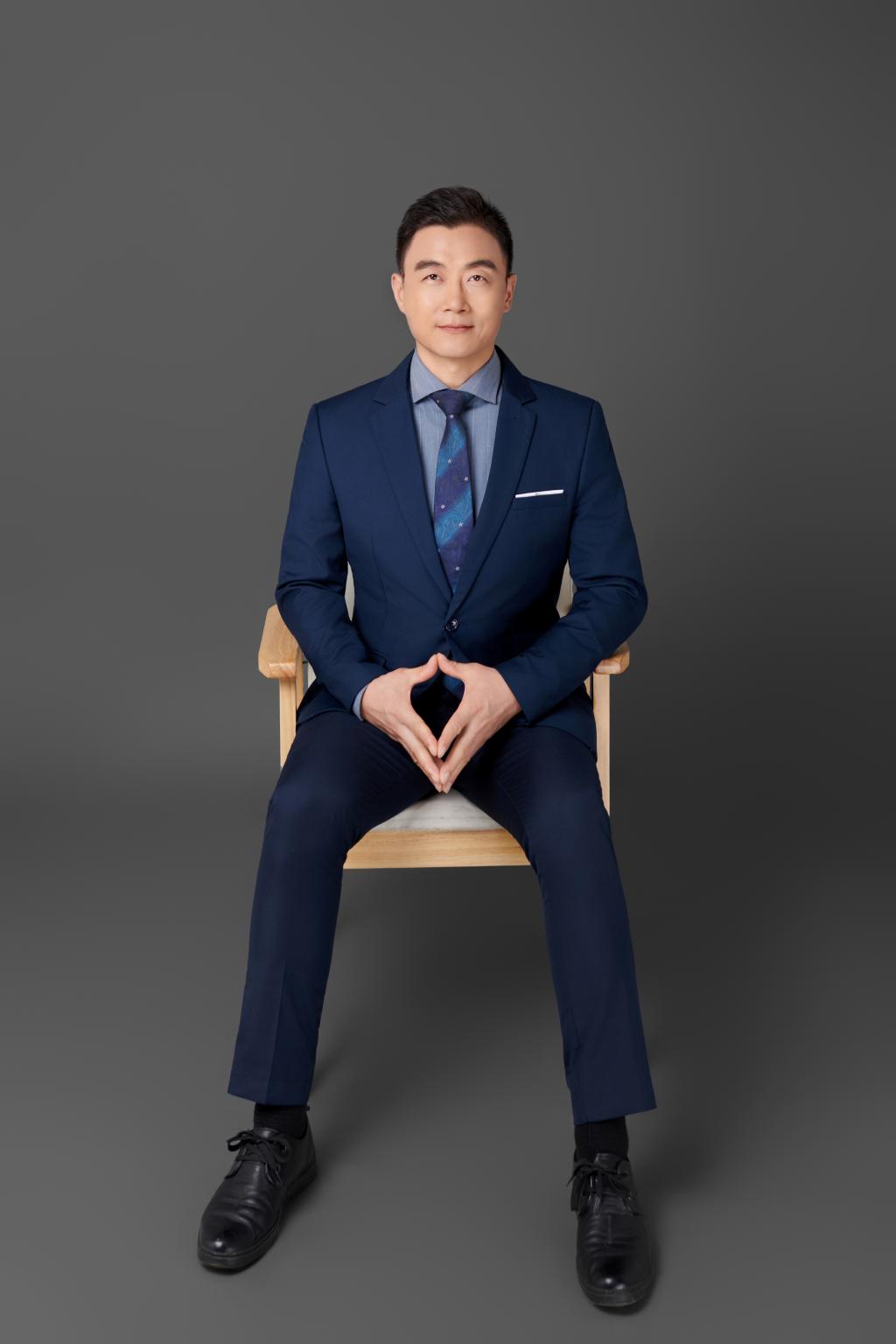 发表论文20多篇