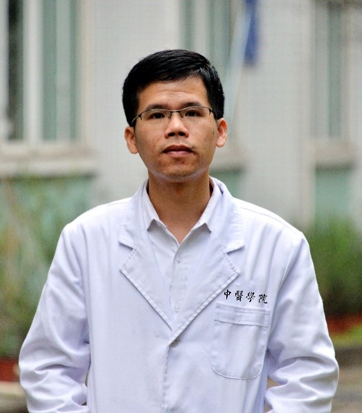 其中SCI收录10从事中西医结合教学